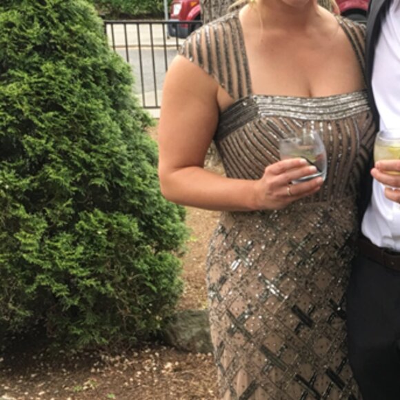 Adrianna Papell Cap Sleeves beaded gown - Size 10 - Picture 4 of 10